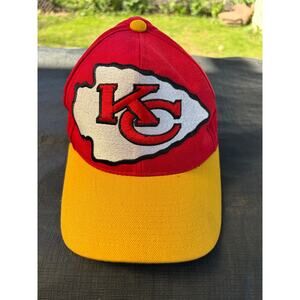 Vintage KC Chiefs fitted hat- 20% wool- Apex One